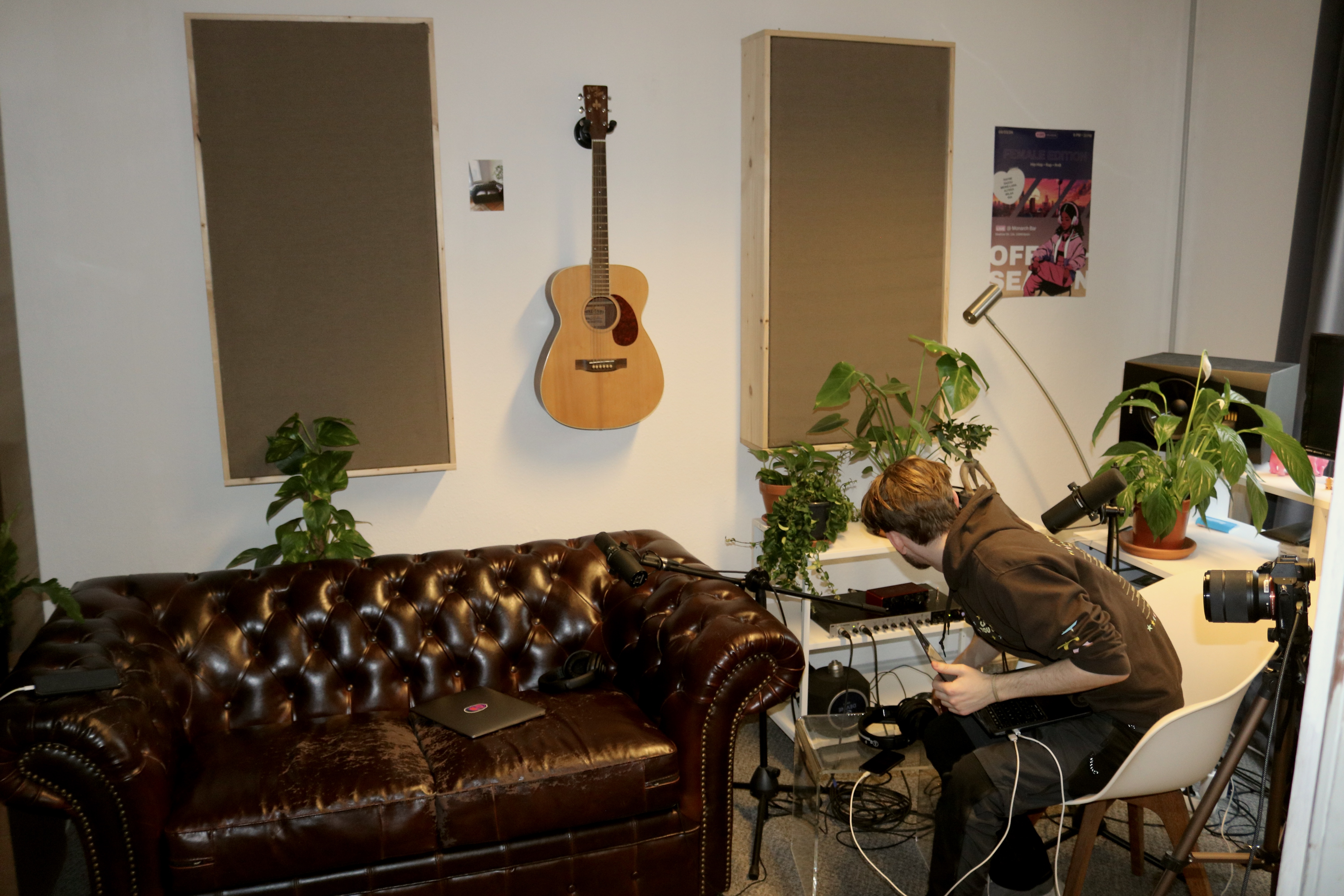 Sebastian in Old Las Aguas studio